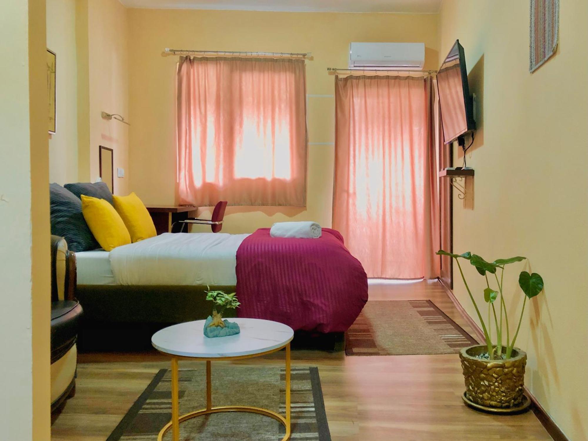 Urban Boutique Hotel Prishtinë Luaran gambar