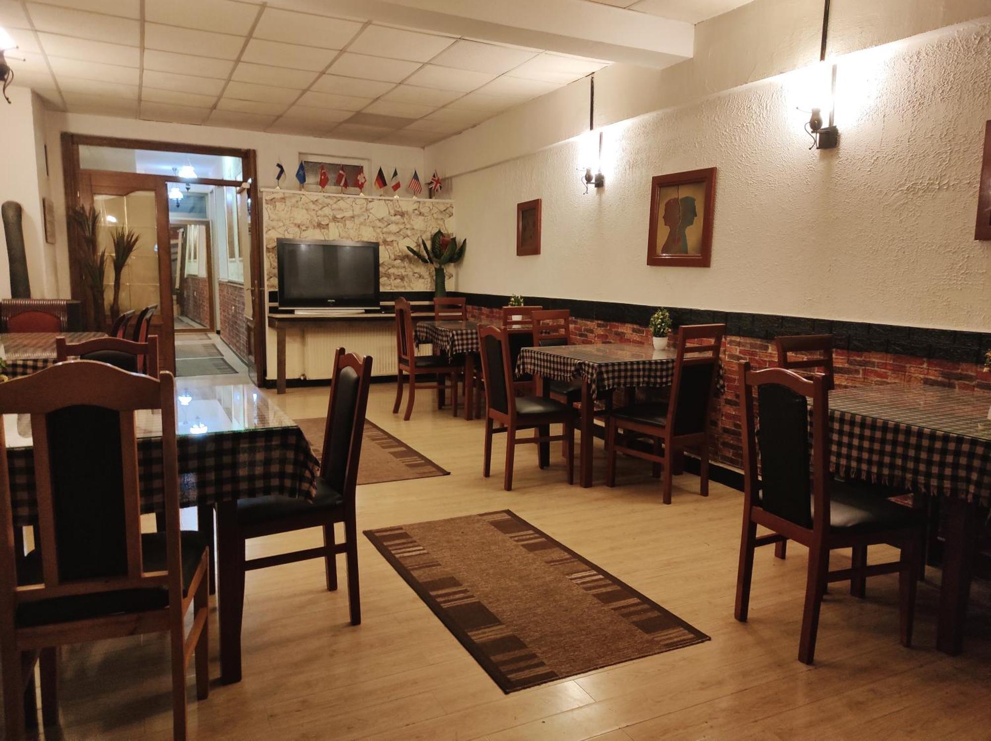 Urban Boutique Hotel Prishtinë Luaran gambar